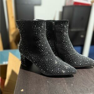 Elegant Black Studded Ankle Boots